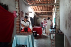 Massagges offered during a Health Expo' in the mission trip to Brazil (2017)